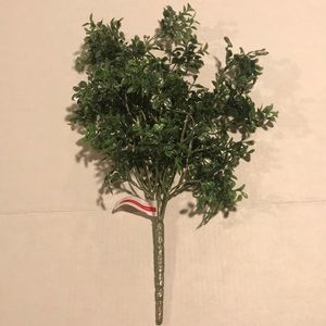 Ashland Christmas Artificial Boxwood Green Bush